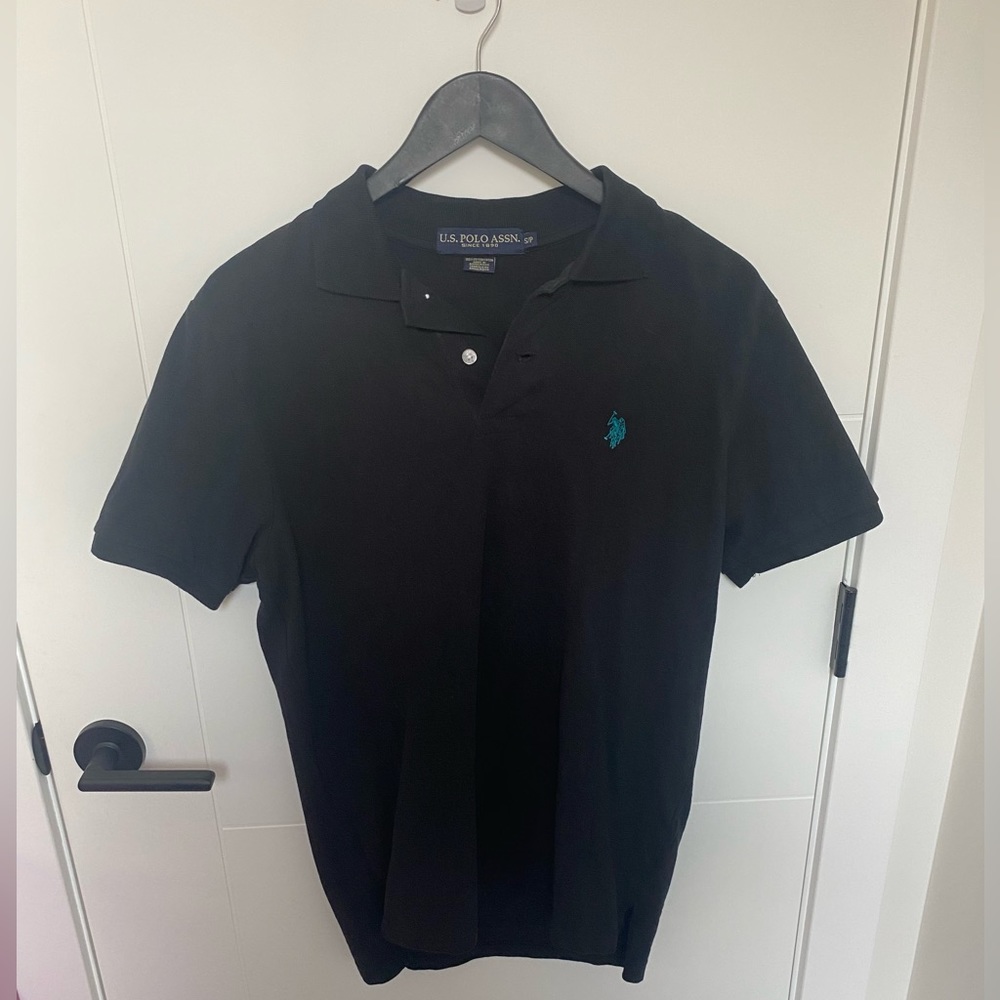 US POLO ASSN. Polo shirt men’s small (100% cotton)